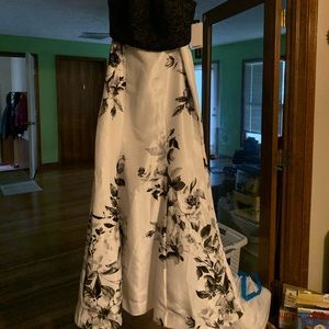 Two piece dress never worn